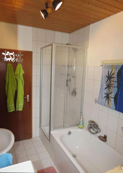 Ferienwohnung Mia 티르셴로이트 외부 사진