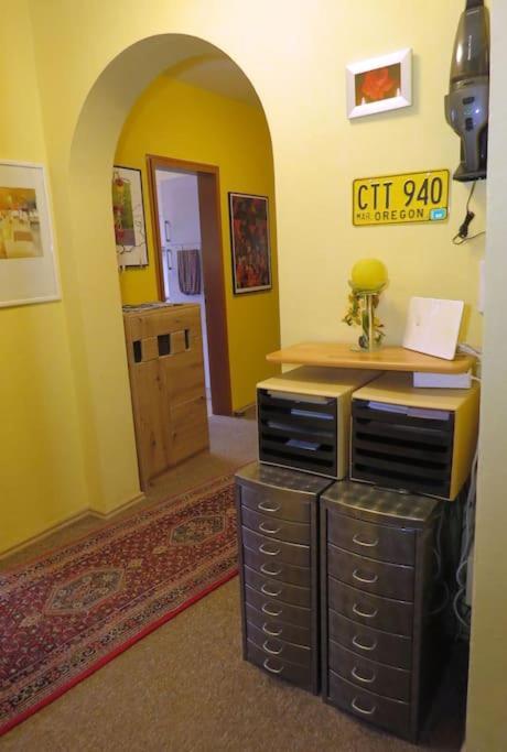 Ferienwohnung Mia 티르셴로이트 외부 사진